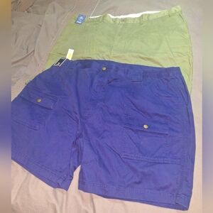 2 pairs of Roundtree and Yorke BigMan Classic Fit flat front shorts in a size 52